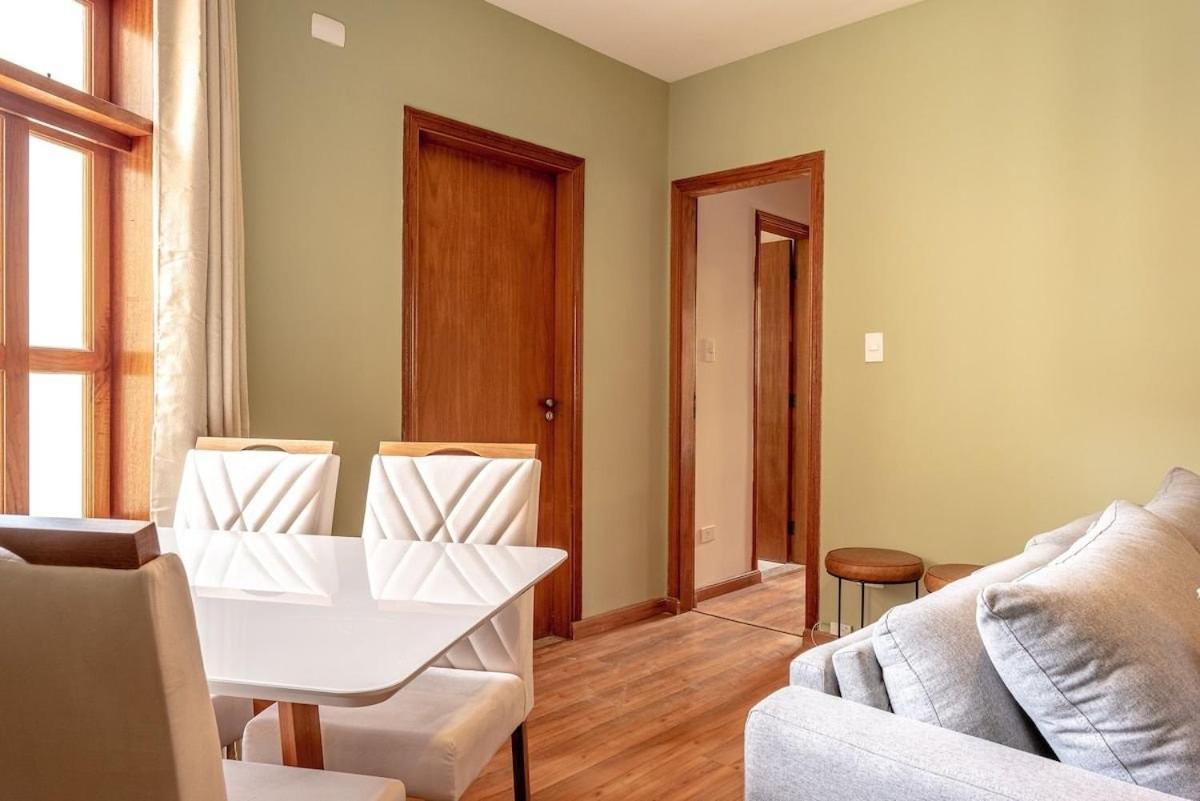 Charmoso Apartamento no Centrinho de Capivari Campos do Jordão Exterior foto